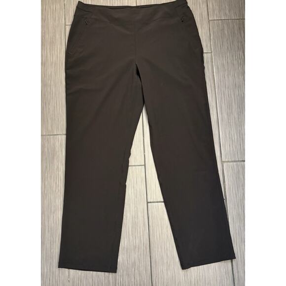 Chico's Pants - Chicos Zenergy Black Pull On Activewear Pants Size 14 NWOT Travel Lightweight